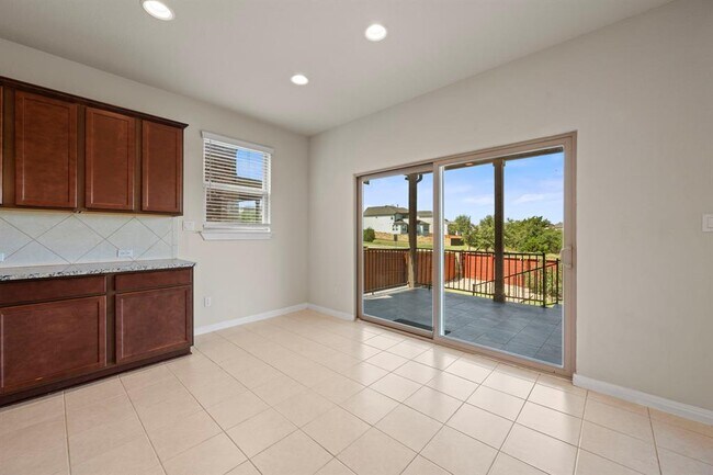 Building Photo - 5406 Traviston Dr