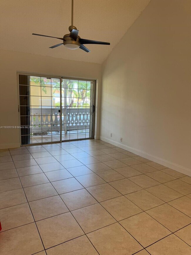 Building Photo - 10441 Mahogany Key Cir