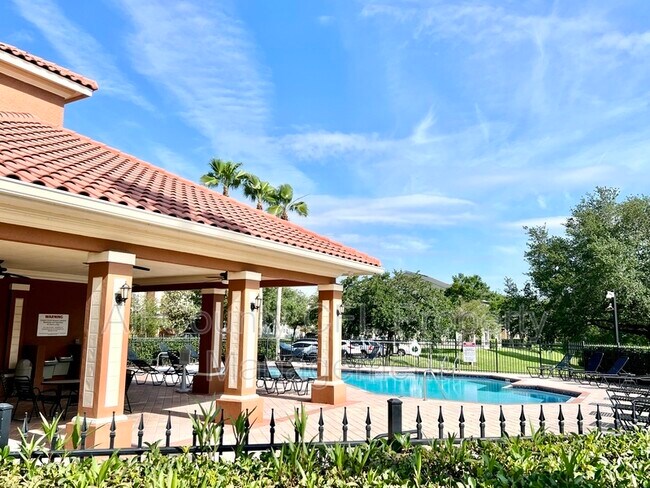 Building Photo - 619 Fortanini Cir