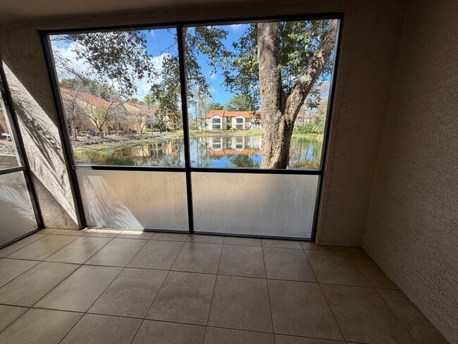 Building Photo - ANNUAL RENTAL - FURNISHED 1 BED / 1 BATH AT OASIS