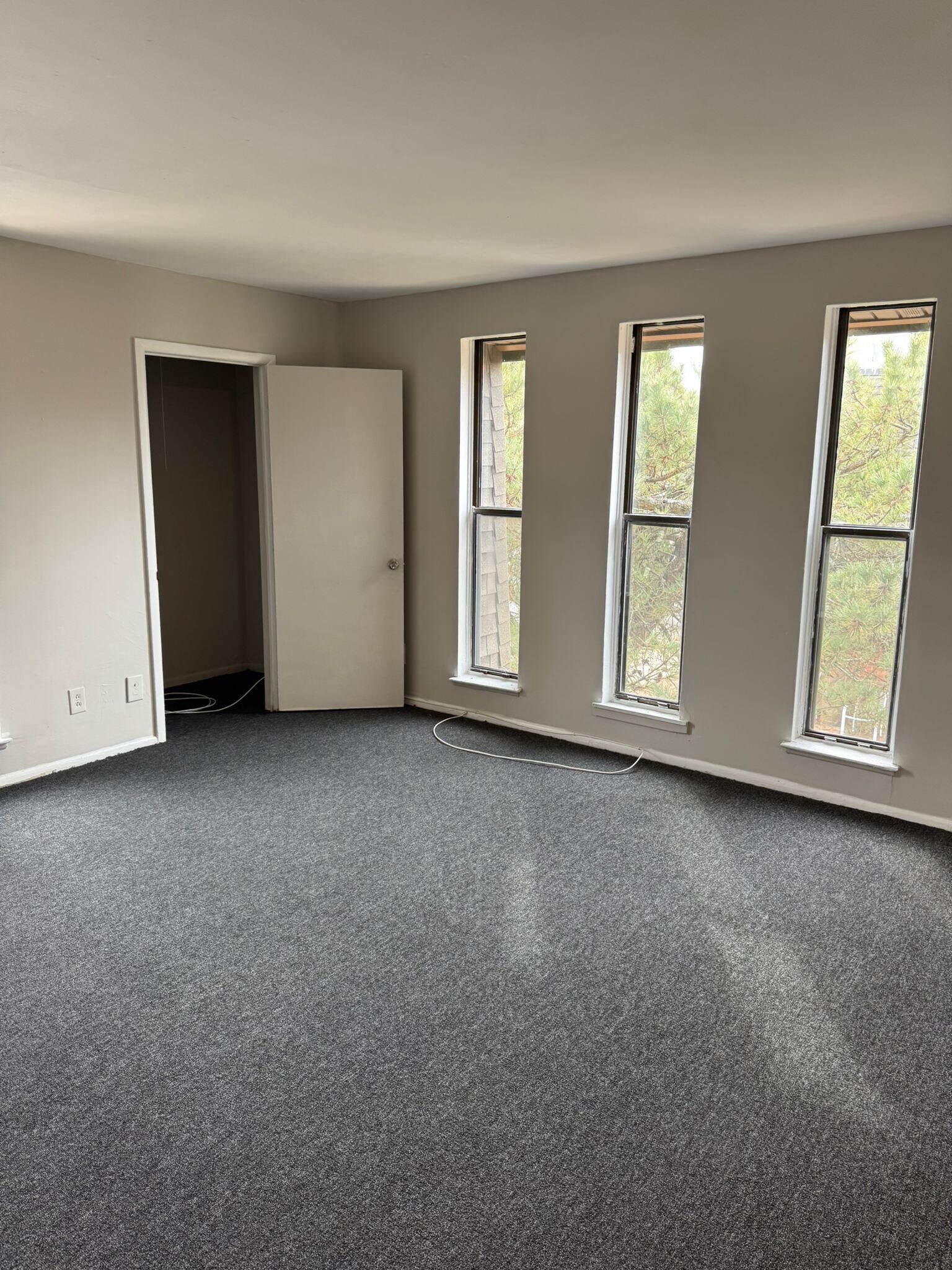 Building Photo - 221 Cookstown New Egypt Rd