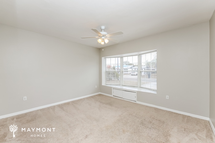 Building Photo - 1208 W Camellia Dr