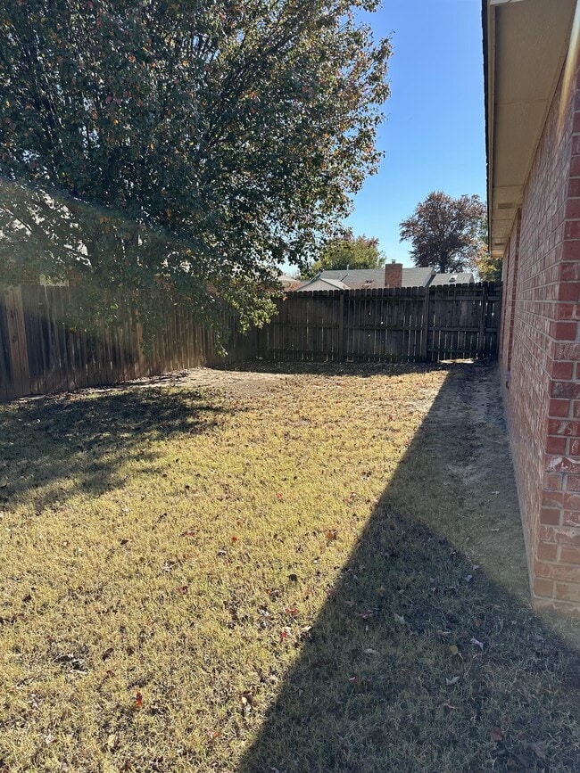 Building Photo - 4616 Alpine Pl