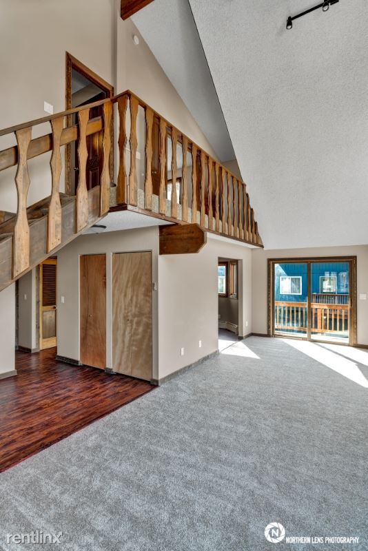 Building Photo - 8807 Washburn St