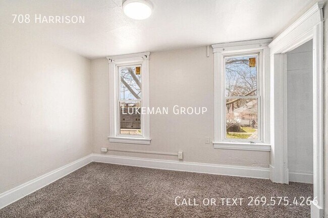 Building Photo - 708 Harrison-