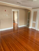 Building Photo - 67 Bellevue Ave