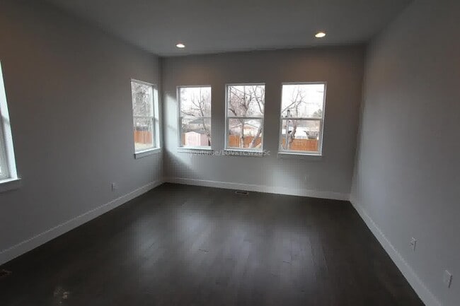 Building Photo - 1919 W 46th Ave