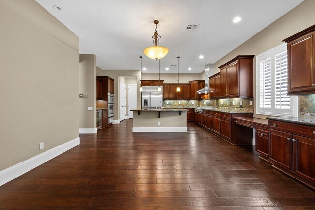 Building Photo - 2776 Liberation Dr