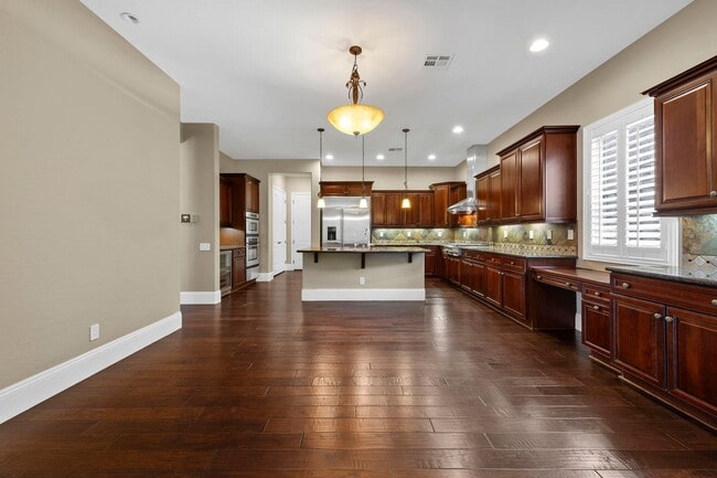 Building Photo - Luxurious Single-Story Estate in Guard-Gated Club at Madeira Canyon with Stunning Designer Finish...
