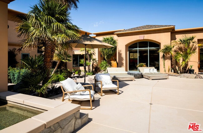 Building Photo - 136 Netas Dr