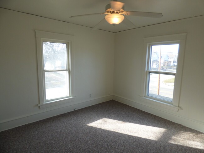 Bedroom 2 - 522 Liberty Ave