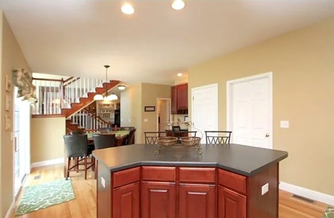 Building Photo - 2645 Westinghouse Dr