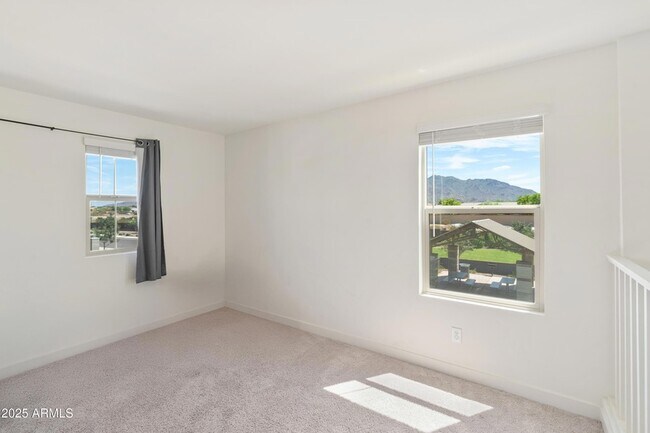 Building Photo - 7352 S Briarwood Ln