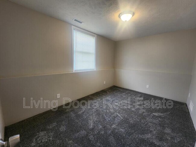 Building Photo - 1748 N 27th St
