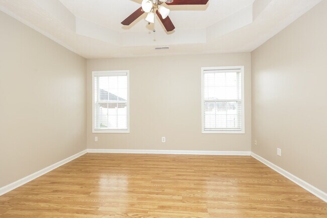 Building Photo - 107 Blythe Ct