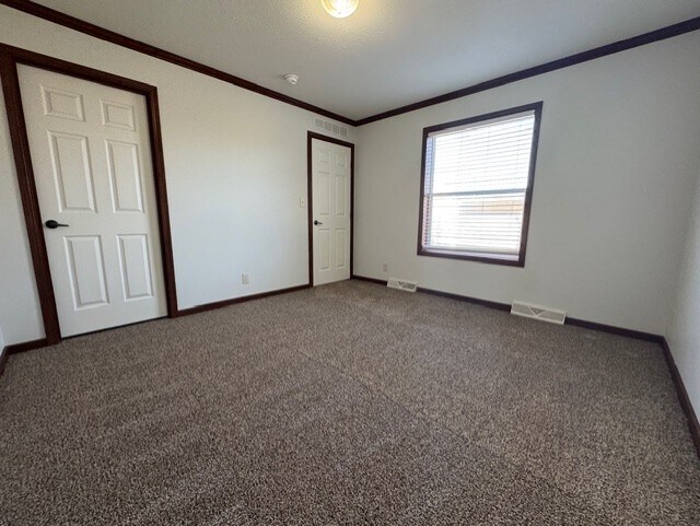 Building Photo - 305 Harvest Park Pkwy