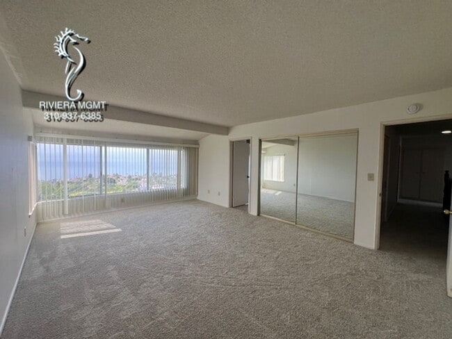 Building Photo - 5 bedroom 4 bath in Rancho Palos Verdes