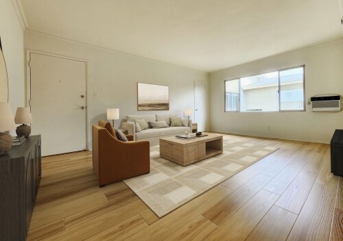 Interior Photo - 3135 Durango Ave
