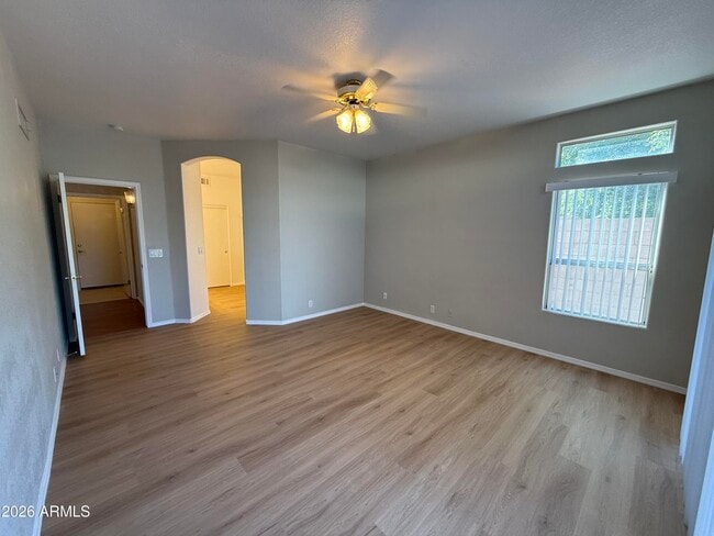 Building Photo - 1253 N Spire Ct