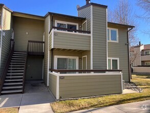 Building Photo - Cute 1 bedroom Reno apartment!