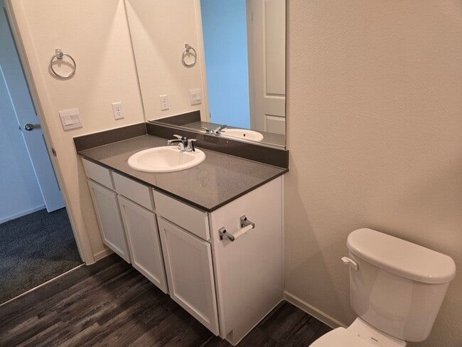 Building Photo - Kalea Trails Gated Cosmos Garden