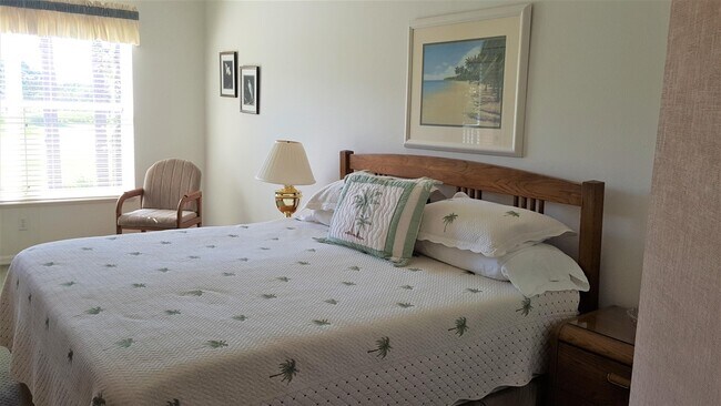 Building Photo - 9926 Perfect Dr