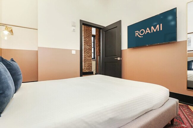 Building Photo - 1148 S Peters St