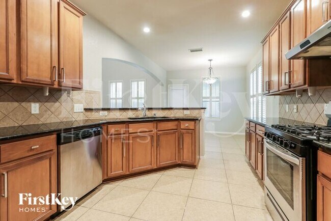 Building Photo - 26029 Kings Mill Crest Dr