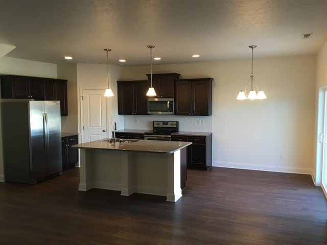 Building Photo - 58 S Lancaster Dr