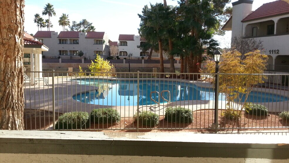 Building Photo - 1212 Bass Dr