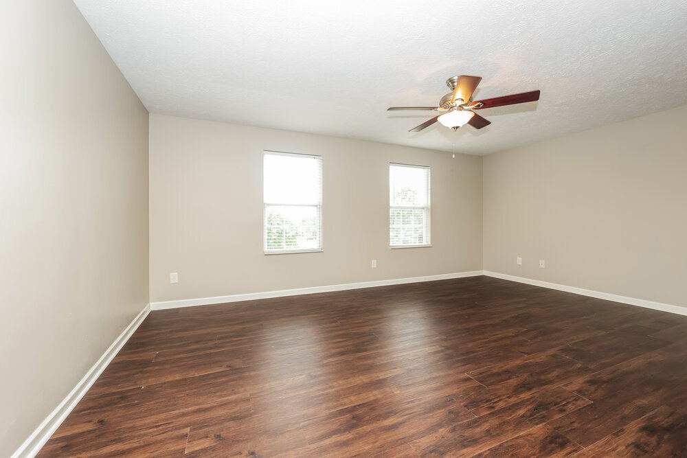 Building Photo - 538 Elderberry Way