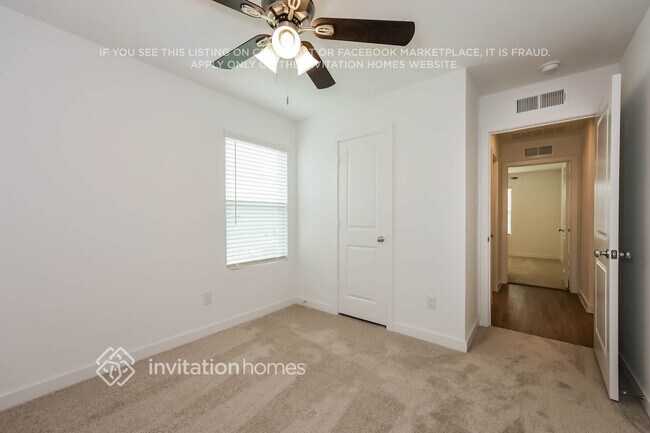 Building Photo - 7120 Landings Edge Rd