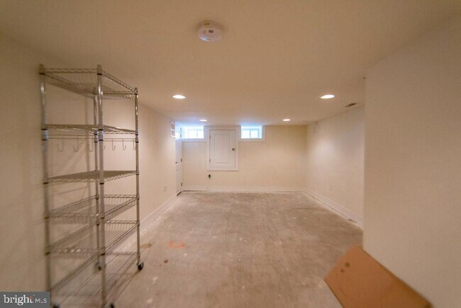 Building Photo - 2147 Ellsworth St