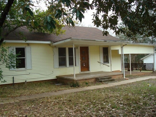 Primary Photo - 3304 Forest St