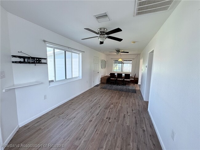 Building Photo - 12612 US-98