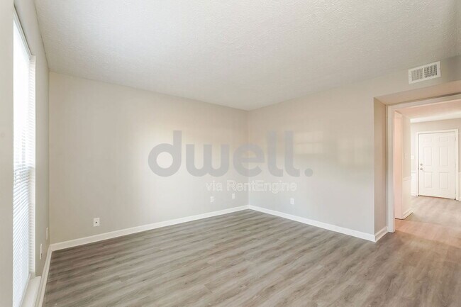 Building Photo - 429 Evans Mill Dr