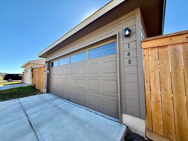 Building Photo - Impeccable 3 Bedroom in Trace