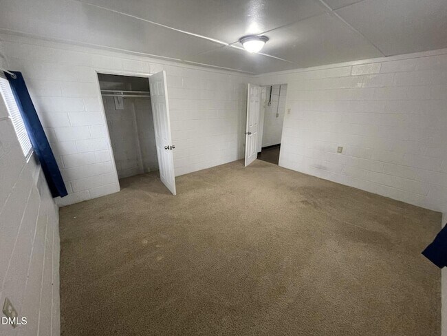 Building Photo - 820 Coleman St