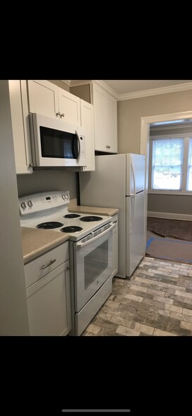 Building Photo - 2628 Union Ave