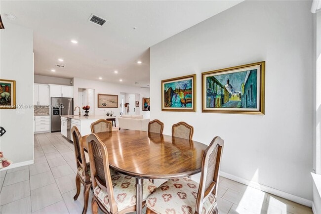 Building Photo - 9206 Passiflora Wy