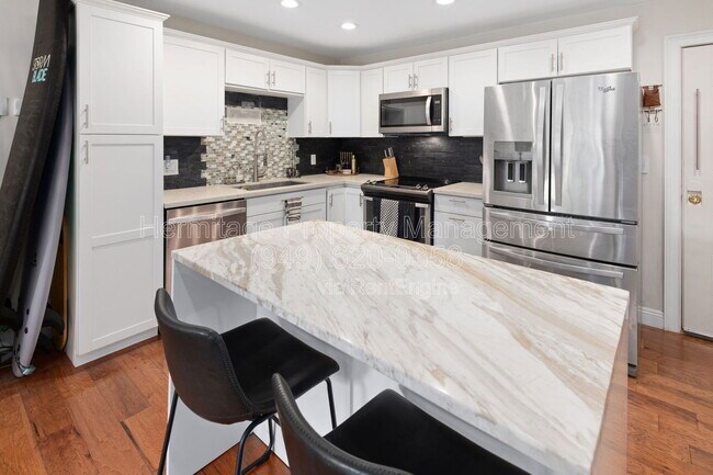 Building Photo - 500 Cagney Ln