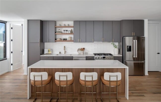 Building Photo - 1081 Juniper St NE