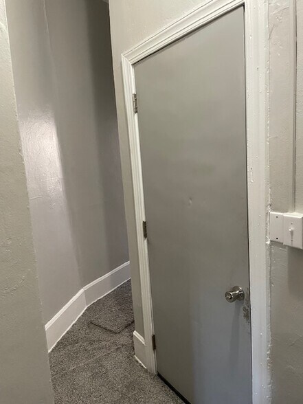 Building Photo - 966 Pennsylvania Ave