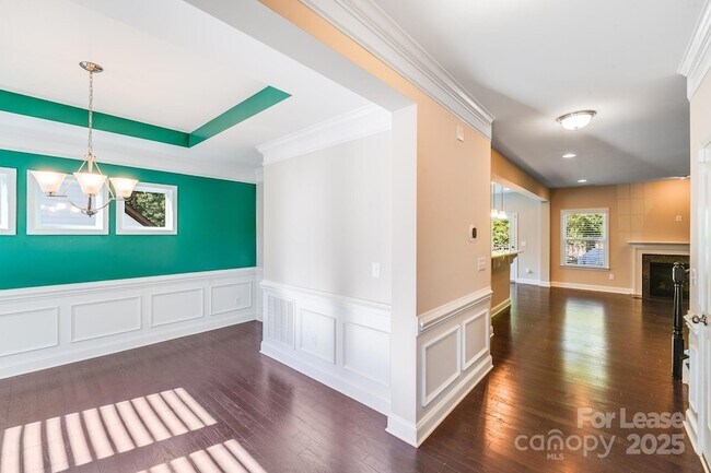 Building Photo - 13122 Oakhaven Glen Ln