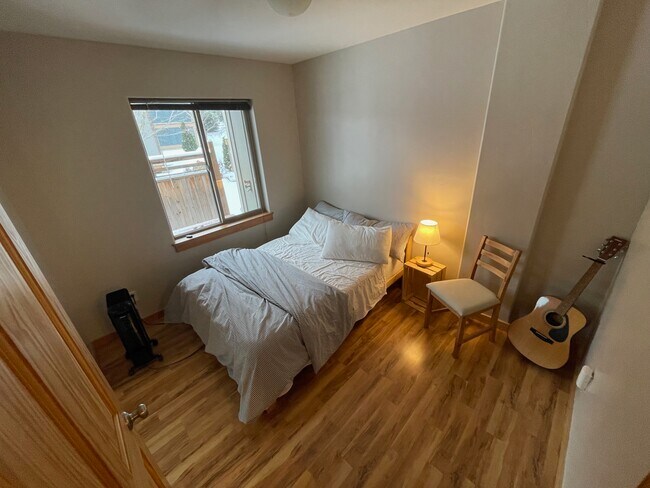 Building Photo - 3107 Dana Ln