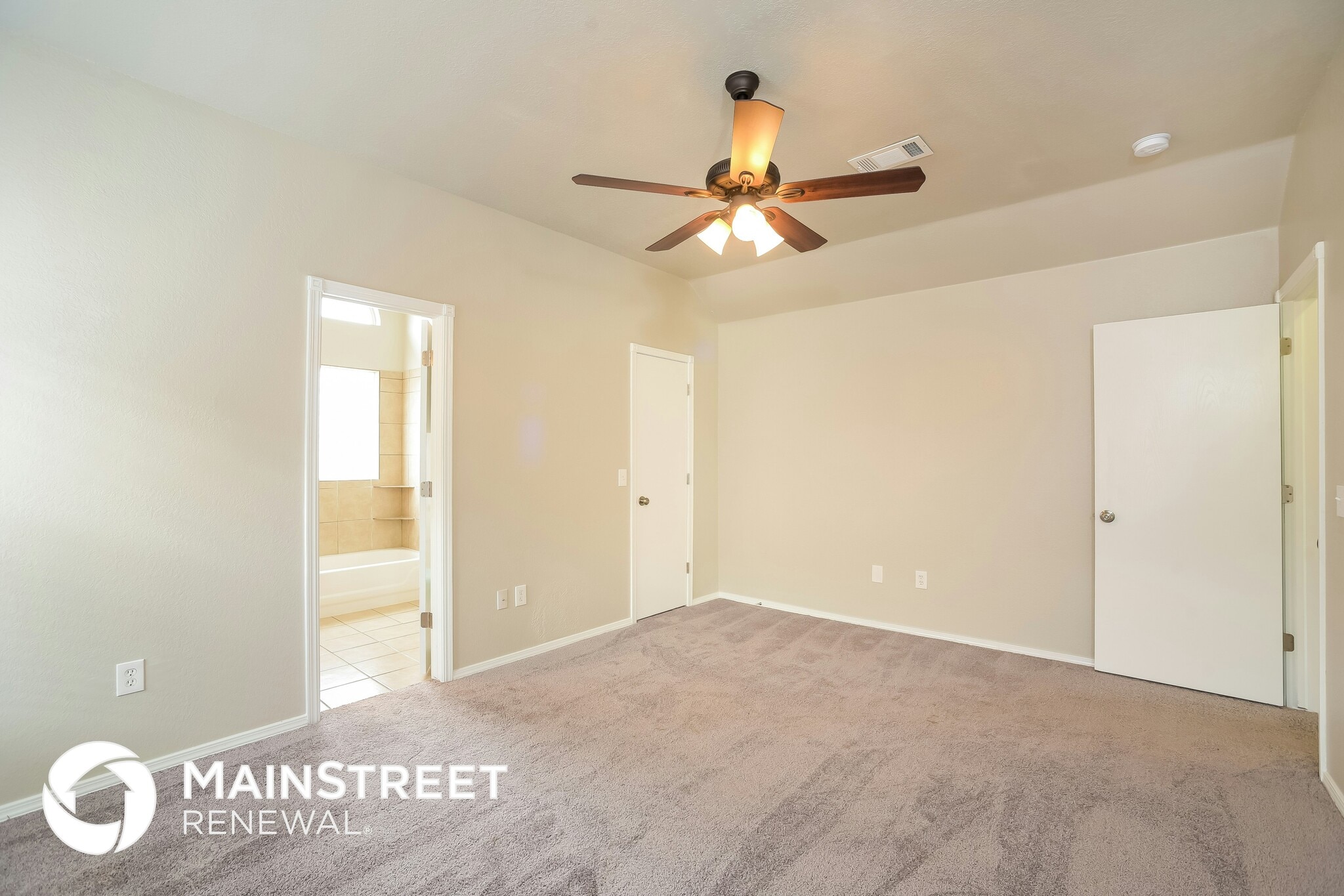 Building Photo - 1712 Shawnee Trail