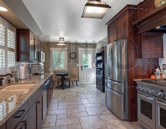 Building Photo - **COMING SOON** Stunning South Hill Home
