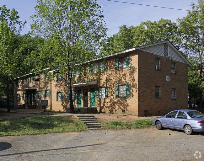 Primary Photo - 536 College St