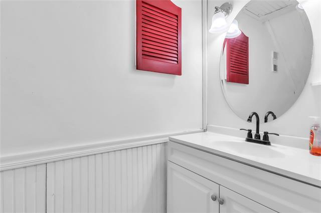 Building Photo - 4234 Cuesta Dr