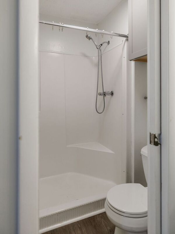 Building Photo - 134 Fernbanks Ct